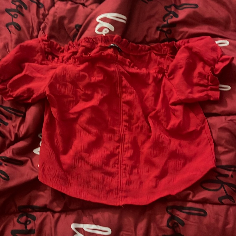 Cute ruffle red crop top